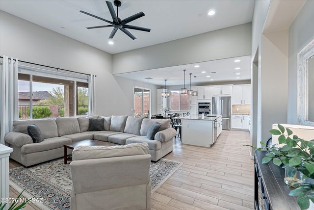 7672 W Sage Path, Marana, AZ 85658