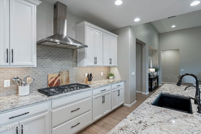 7672 W Sage Path, Marana, AZ 85658