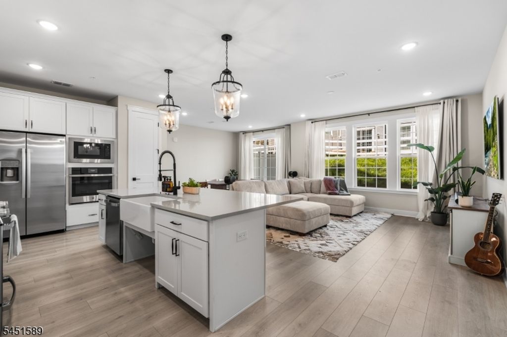 104 Iris Ct, Warren Twp., NJ 07059 — photo 5
