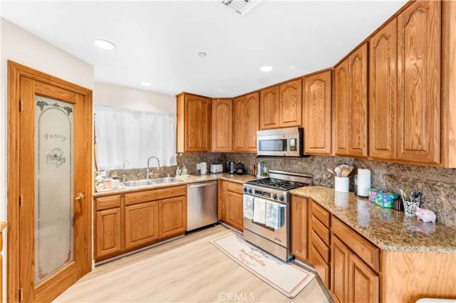 939 Via Camino 7, Wilmington, CA 90744