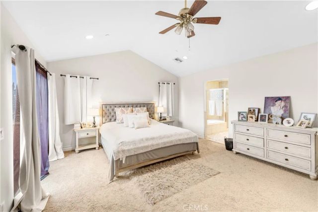 939 Via Camino 7, Wilmington, CA 90744