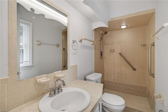 505 Woodbridge CT, Chesapeake, VA 23322