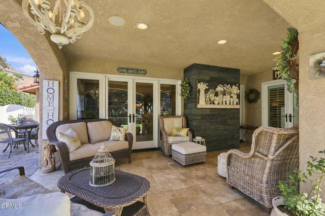 1085 Paquita Street, Camarillo, CA 93012