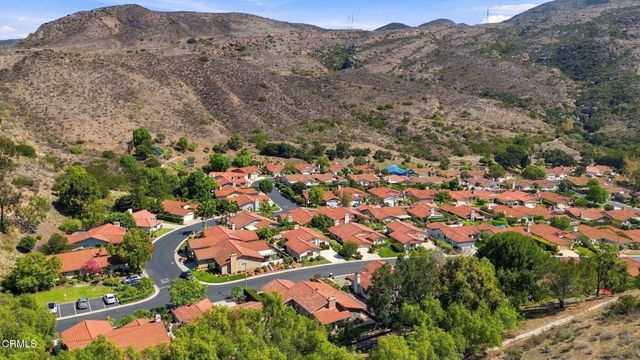 1085 Paquita Street, Camarillo, CA 93012