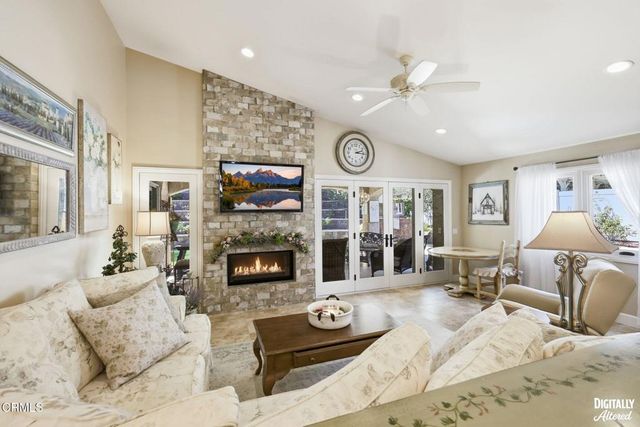 1085 Paquita Street, Camarillo, CA 93012
