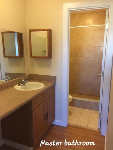 2850 NW 55th Avenue 2D, Lauderhill, FL 33313