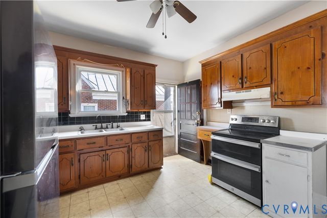 1720 Lamar Ave, Petersburg, VA 23803