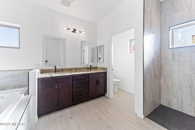 1144 N Range Rider Place, Vail, AZ 85641