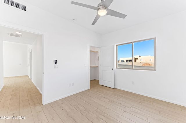 1144 N Range Rider Place, Vail, AZ 85641