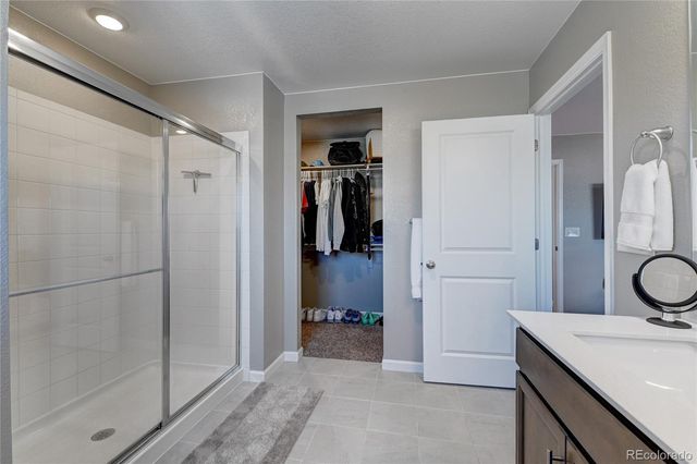 21862 E 8th Avenue, Aurora, CO 80018