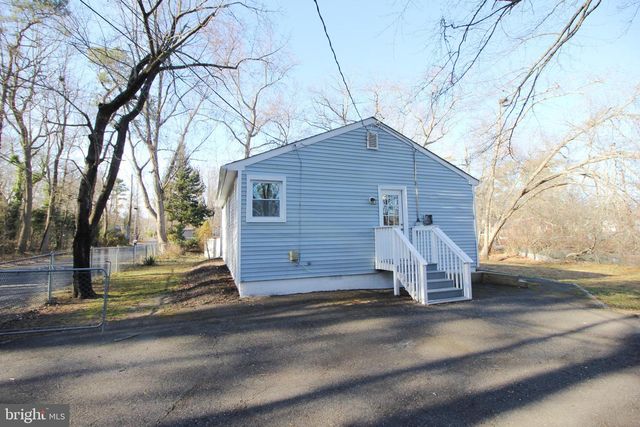 55 COLUMBUS AVE, Browns Mills, NJ 08015