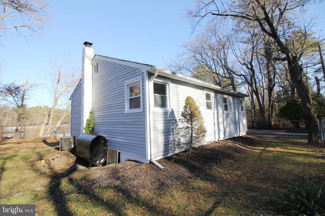 55 COLUMBUS AVE, Browns Mills, NJ 08015