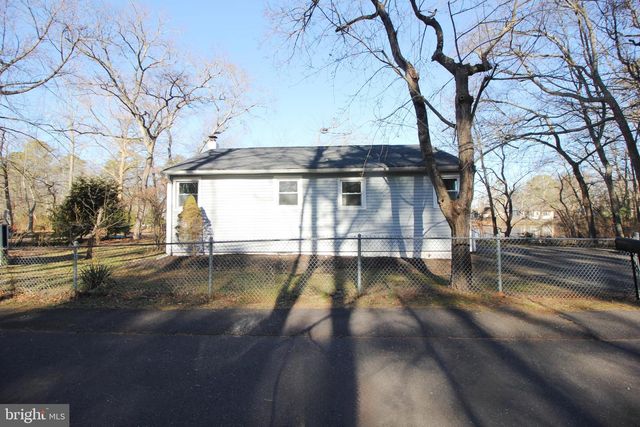 55 COLUMBUS AVE, Browns Mills, NJ 08015