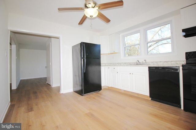 55 COLUMBUS AVE, Browns Mills, NJ 08015