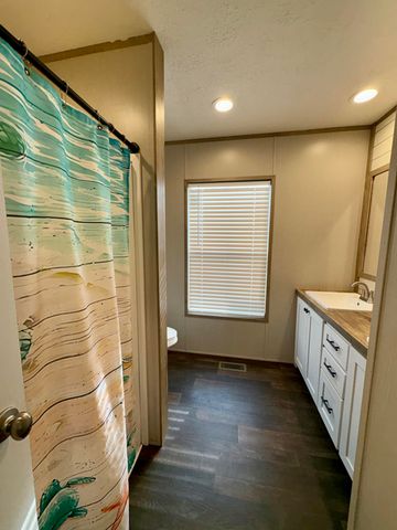 346 Turkey Loop, East Bernstadt, KY 40729