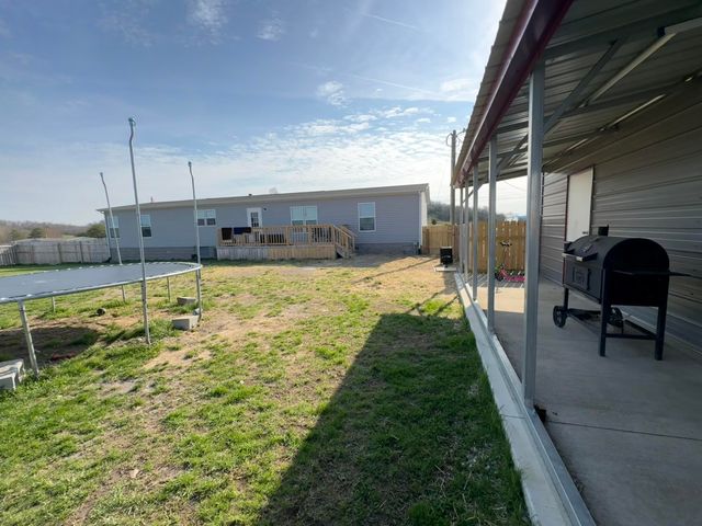 346 Turkey Loop, East Bernstadt, KY 40729