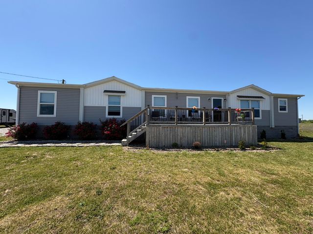 346 Turkey Loop, East Bernstadt, KY 40729