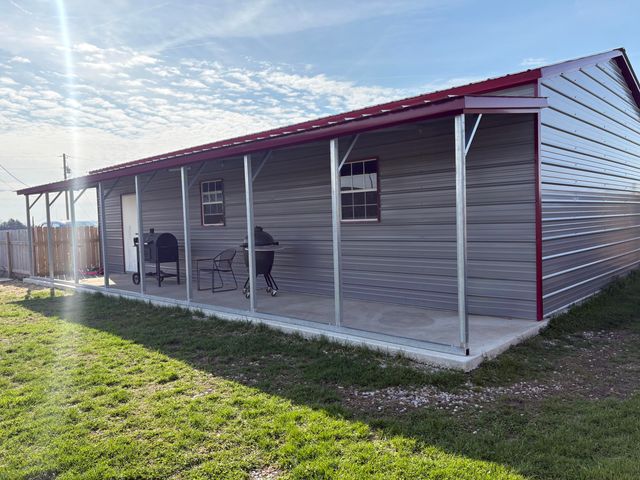 346 Turkey Loop, East Bernstadt, KY 40729