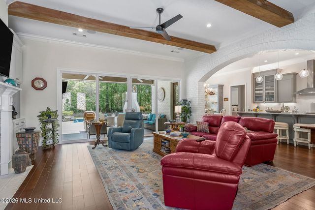 711 S Chickasaw Drive, Flowood, MS 39232