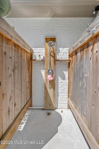 711 S Chickasaw Drive, Flowood, MS 39232