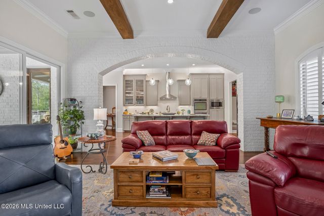 711 S Chickasaw Drive, Flowood, MS 39232