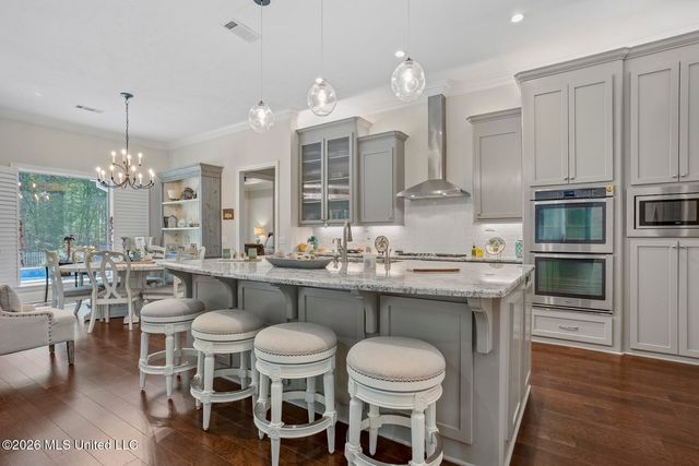 711 S Chickasaw Drive, Flowood, MS 39232