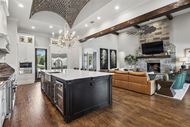 317 Knights Trail, Heath, TX 75032