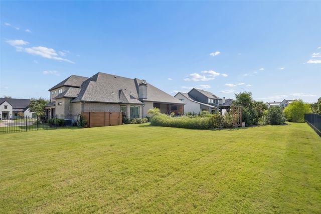 317 Knights Trail, Heath, TX 75032