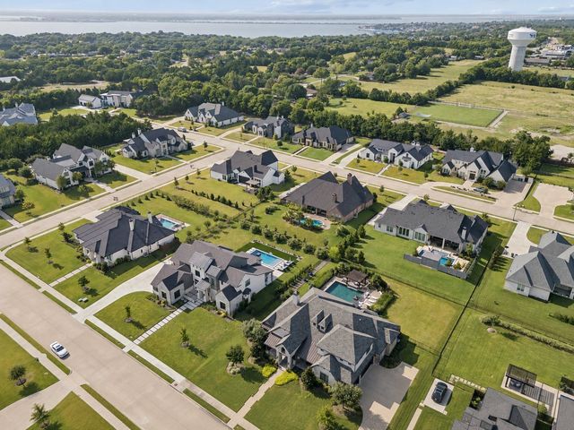 317 Knights Trail, Heath, TX 75032