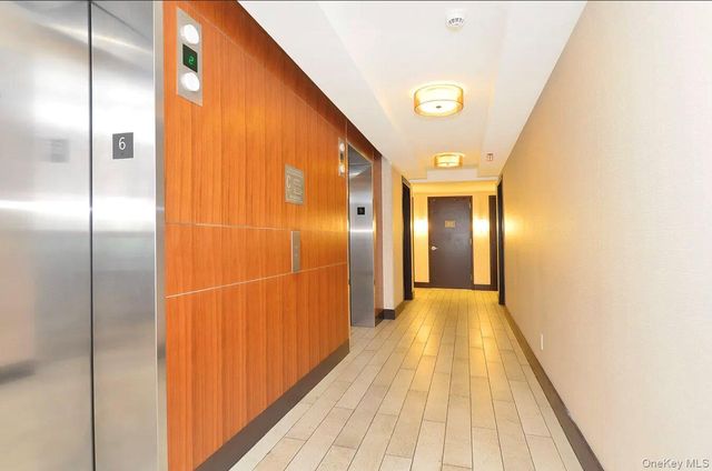 3916 Prince Street 6E, Flushing, NY 11354