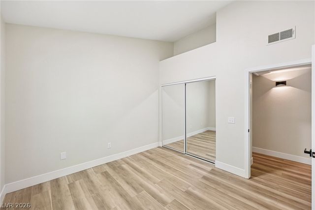 75 North Valle Verde Drive 823, Henderson, NV 89074