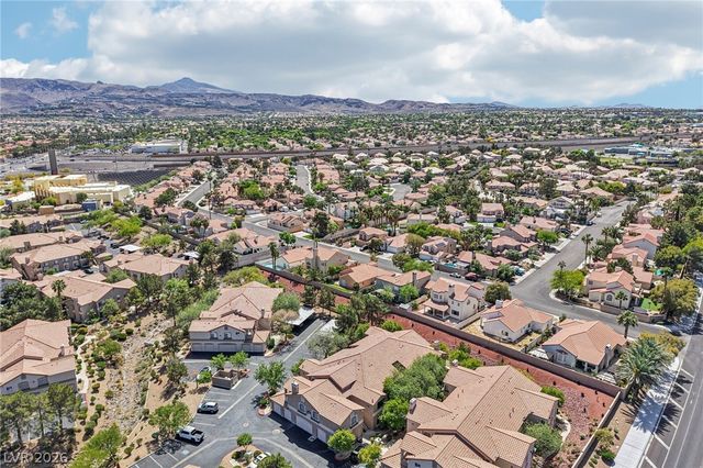 75 North Valle Verde Drive 823, Henderson, NV 89074