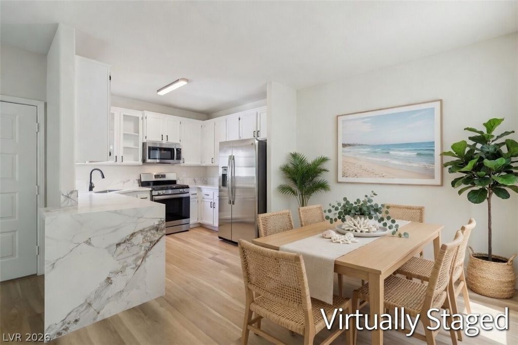 75 North Valle Verde Drive 823, Henderson, NV 89074