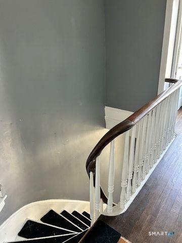 59 Park Place, Middletown, CT 06457