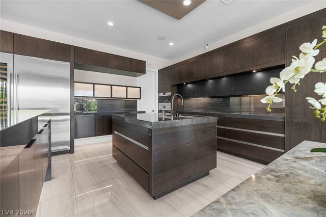12021 Vento Forte Avenue, Las Vegas, NV 89138