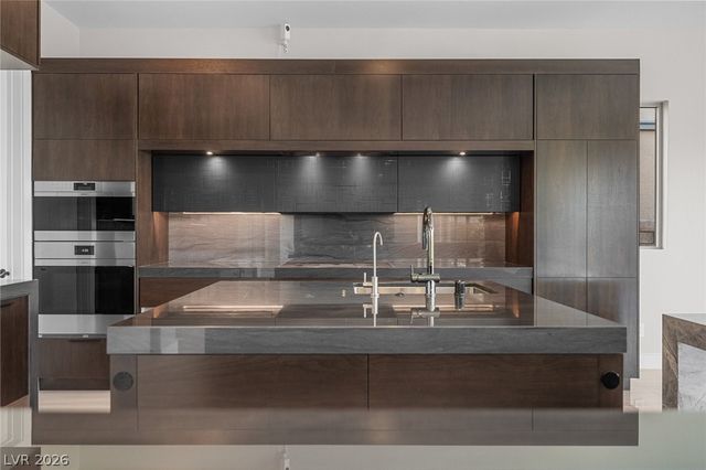 12021 Vento Forte Avenue, Las Vegas, NV 89138
