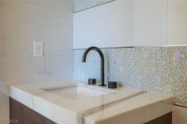12021 Vento Forte Avenue, Las Vegas, NV 89138