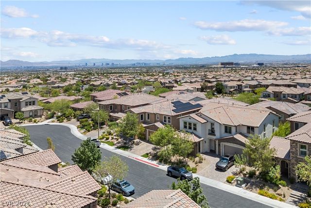 12021 Vento Forte Avenue, Las Vegas, NV 89138