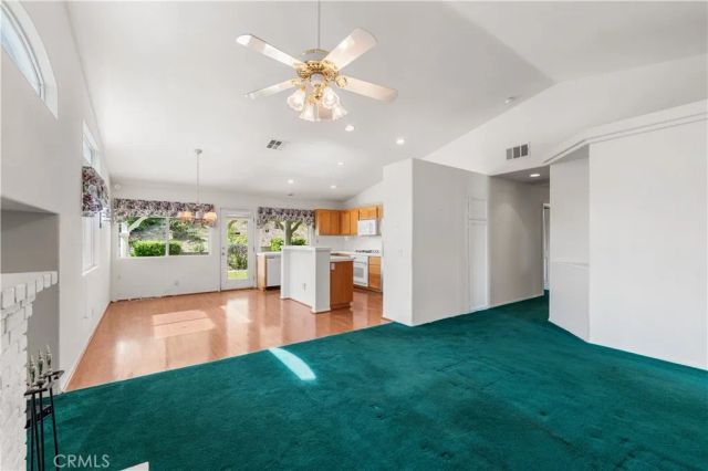 4100 De Anza, Palmdale, CA 93551
