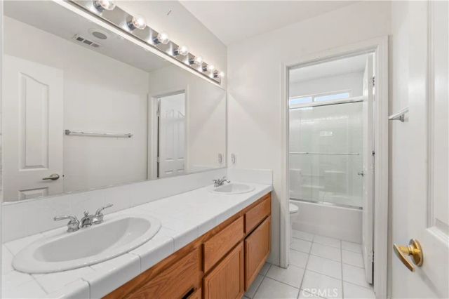 4100 De Anza, Palmdale, CA 93551