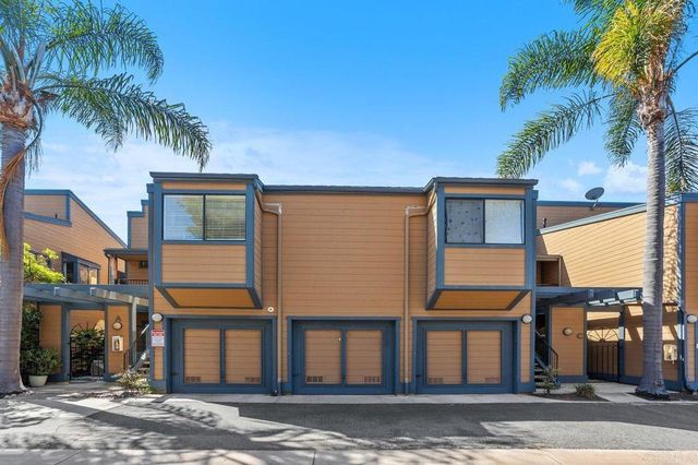 801 Kalpati Circle B, Carlsbad, CA 92008