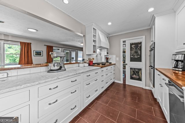 1490 Crawley Road, Madison, GA 30650