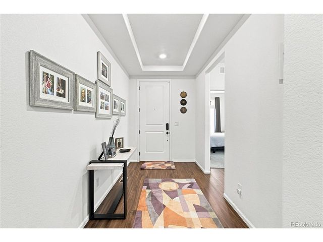 58 S Oak Hill Ct, Aurora, CO 80018