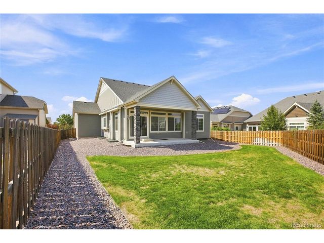 58 S Oak Hill Ct, Aurora, CO 80018