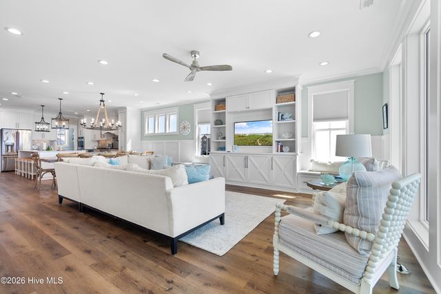243 Ocean Boulevard W, Supply, NC 28462