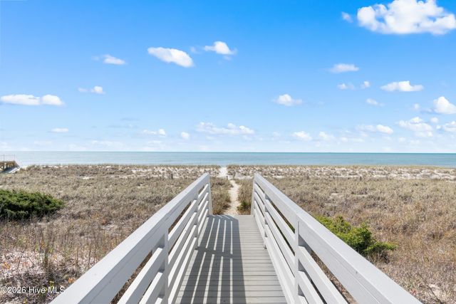 243 Ocean Boulevard W, Supply, NC 28462