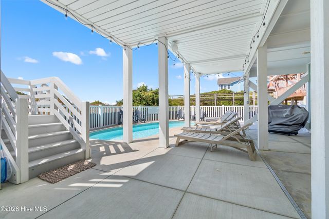 243 Ocean Boulevard W, Supply, NC 28462