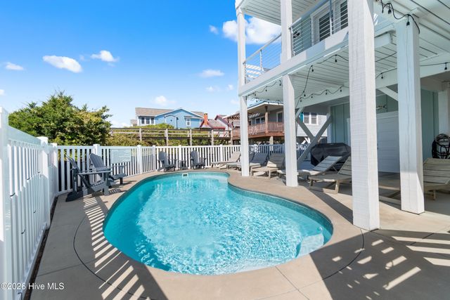 243 Ocean Boulevard W, Supply, NC 28462
