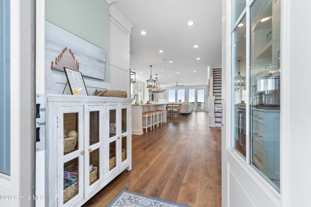 243 Ocean Boulevard W, Supply, NC 28462