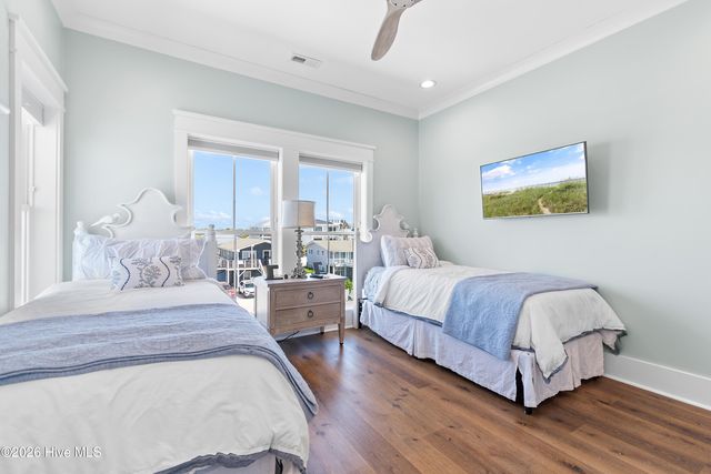 243 Ocean Boulevard W, Supply, NC 28462